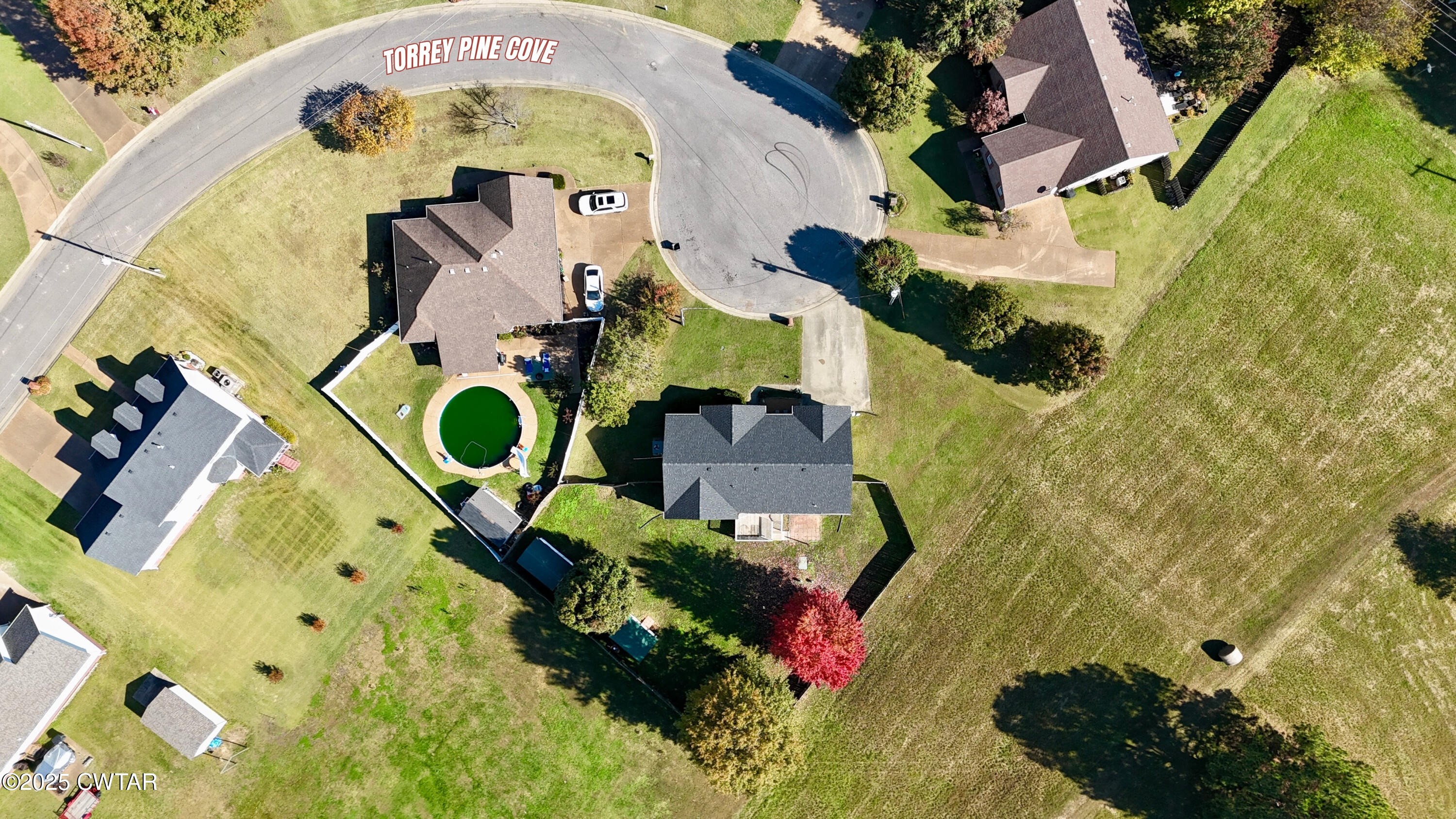 889 Torrey Pine Cove