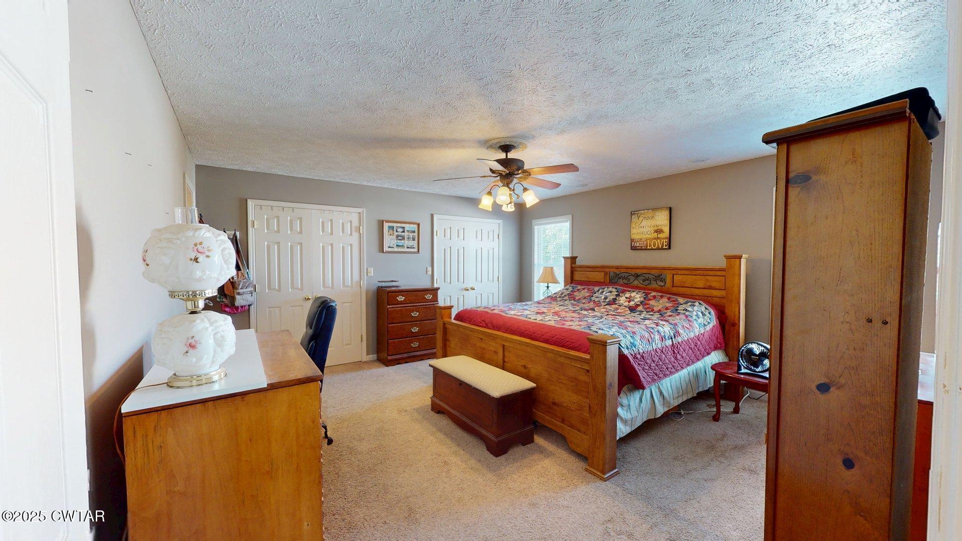 889 Torrey Pine Cove