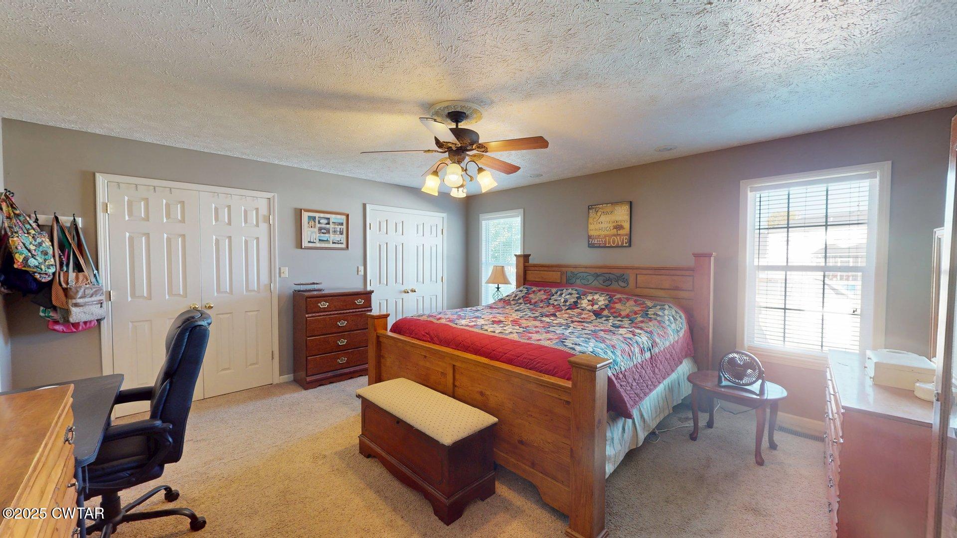 889 Torrey Pine Cove