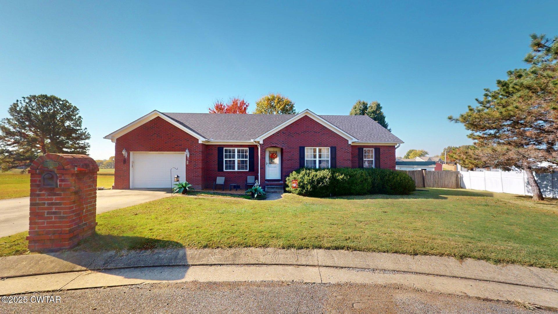889 Torrey Pine Cove