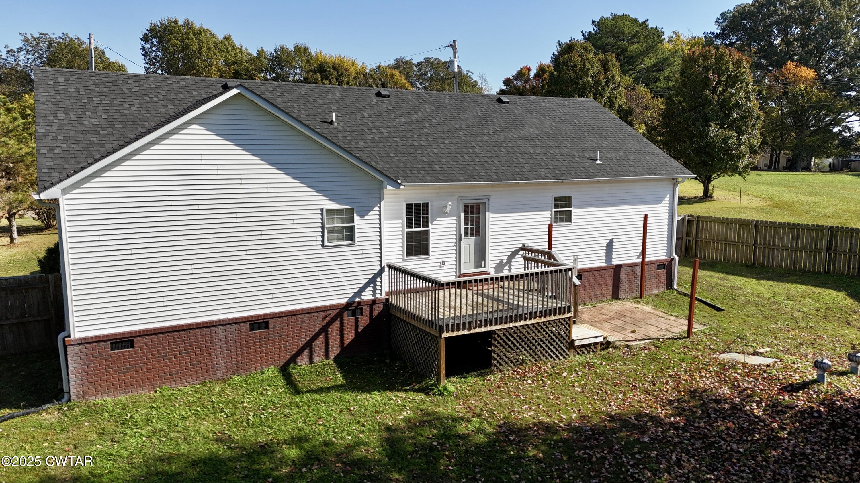 889 Torrey Pine Cove