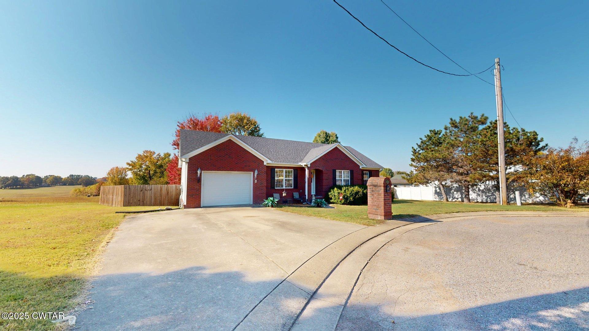 889 Torrey Pine Cove