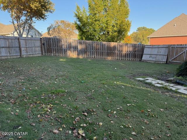 2221 Oakview Avenue