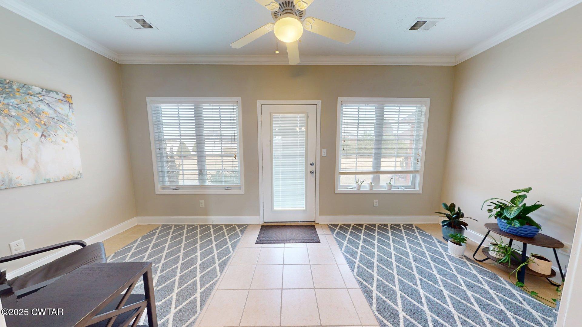 1112 Crowne Pointe Drive