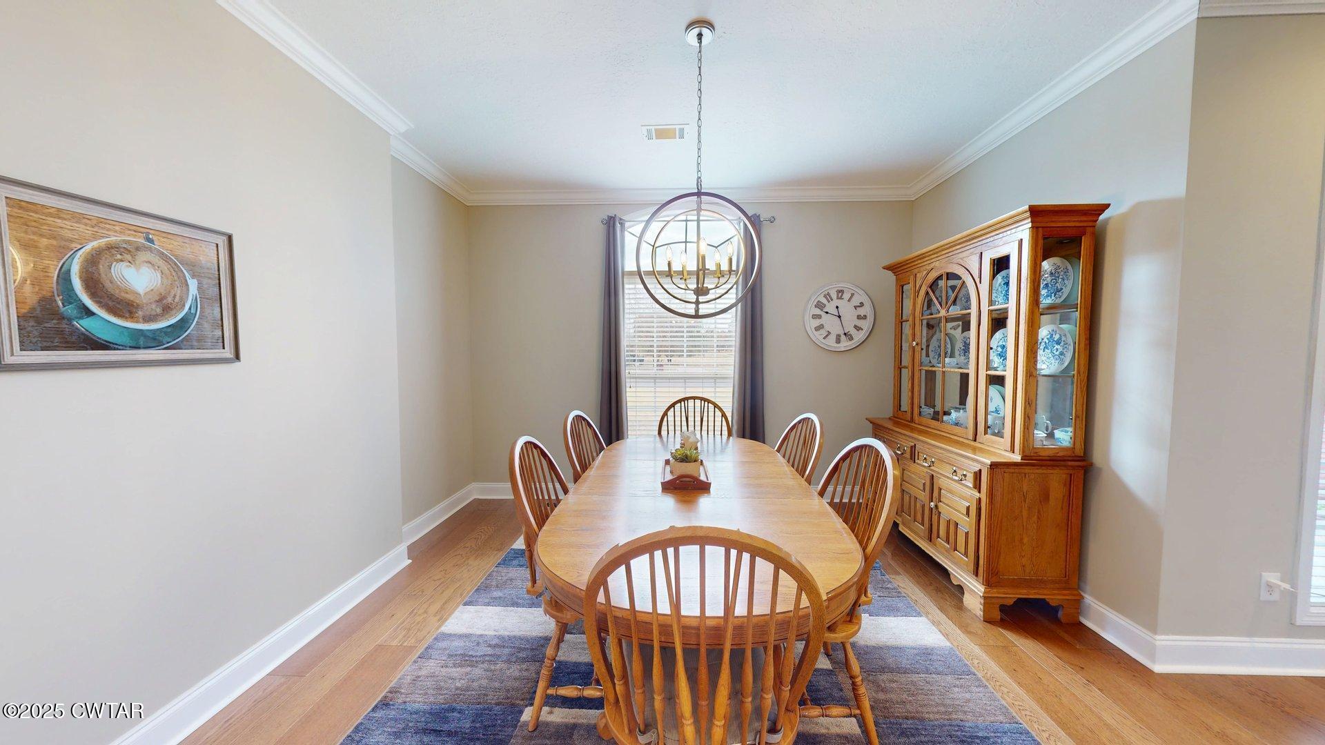 1112 Crowne Pointe Drive