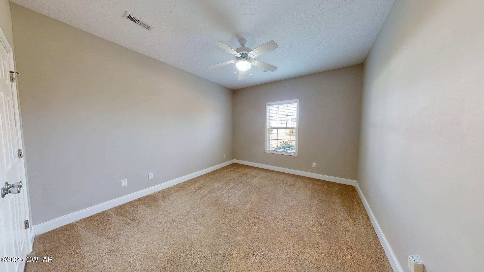 1112 Crowne Pointe Drive