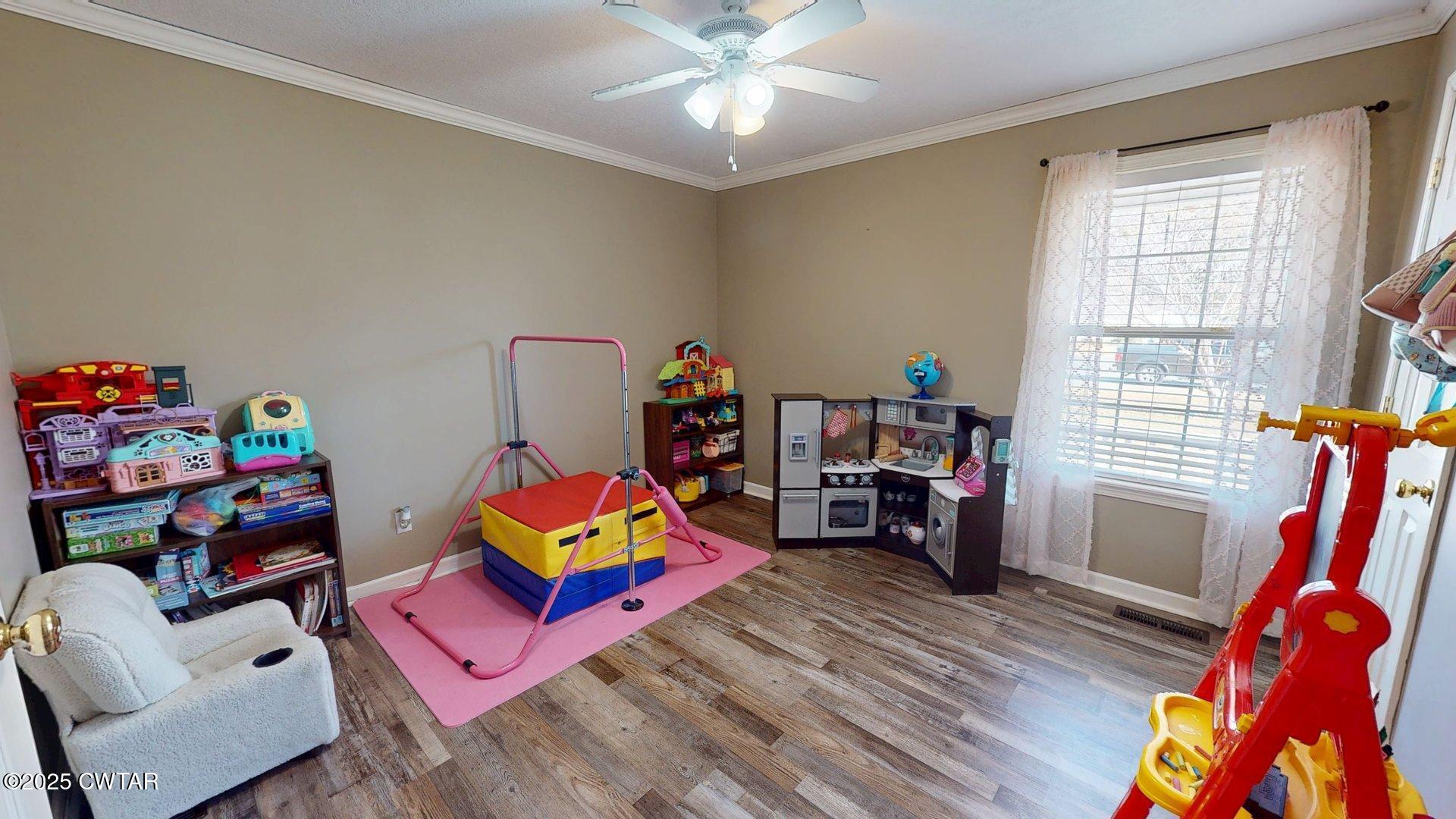 405 Benjamin Drive