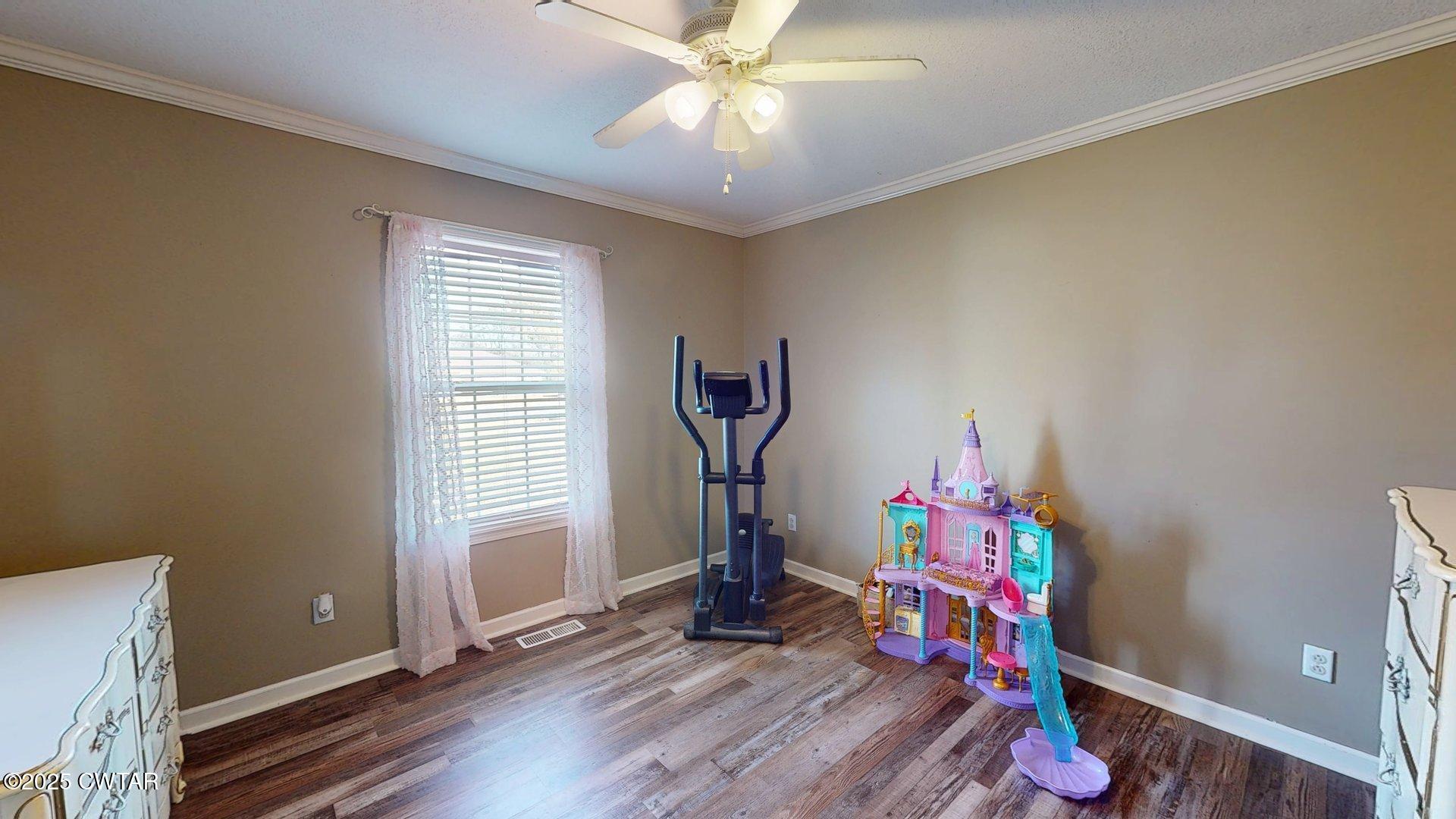 405 Benjamin Drive