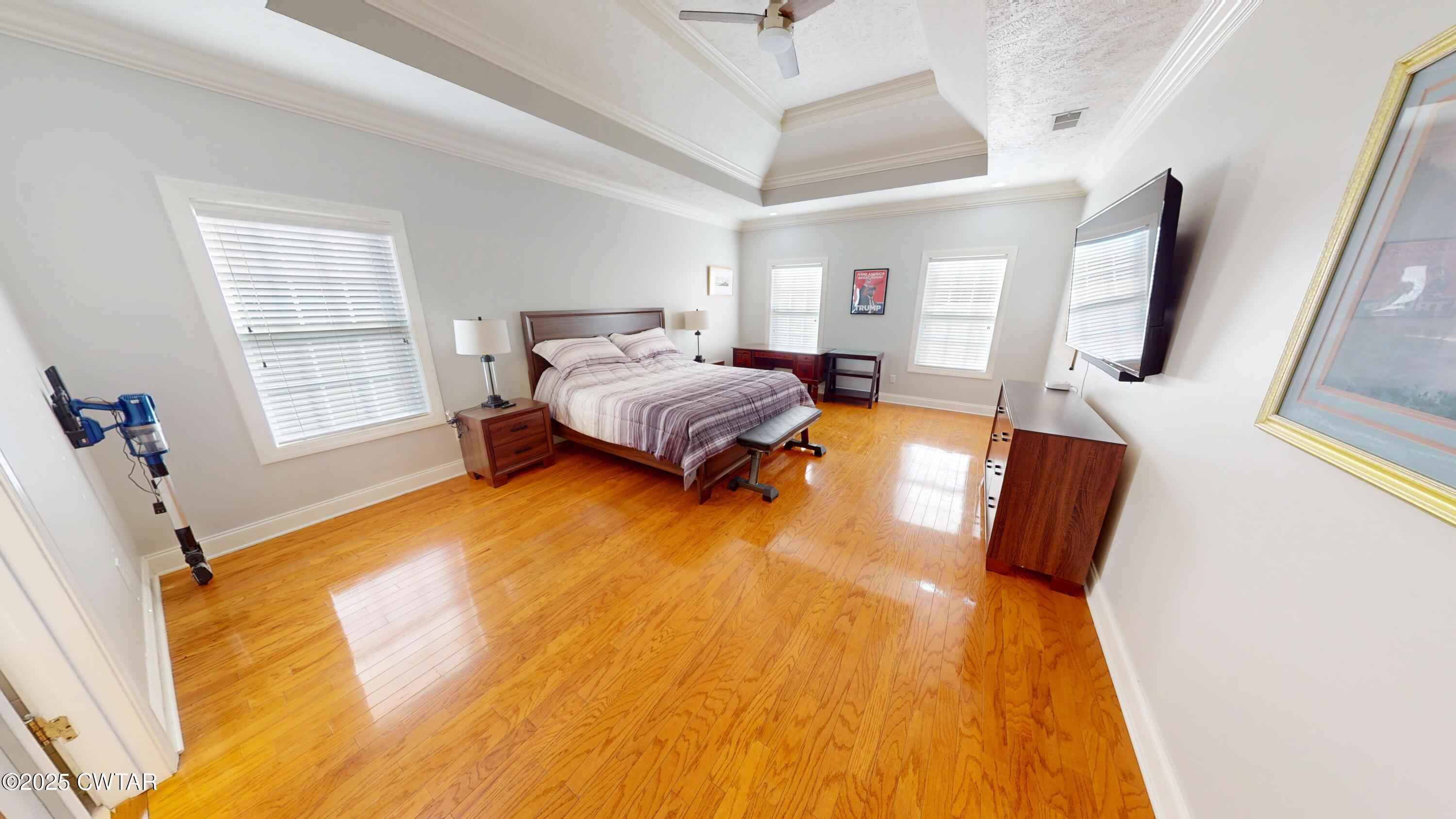 1933 Fairway Drive