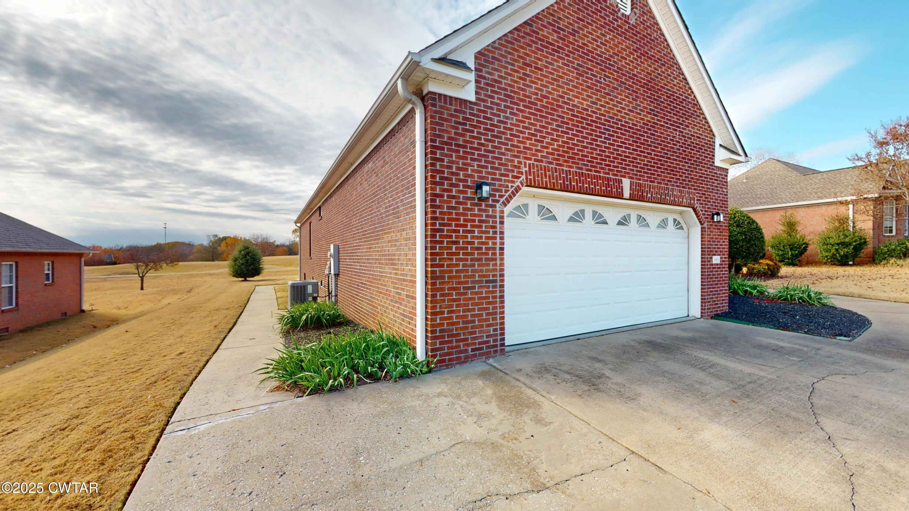 1933 Fairway Drive