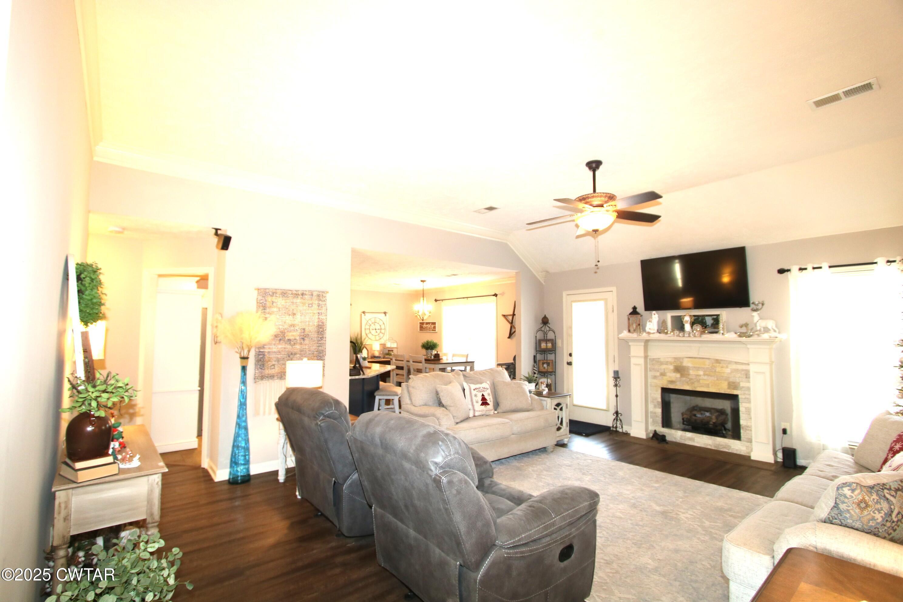 5104 Rolling Meadow