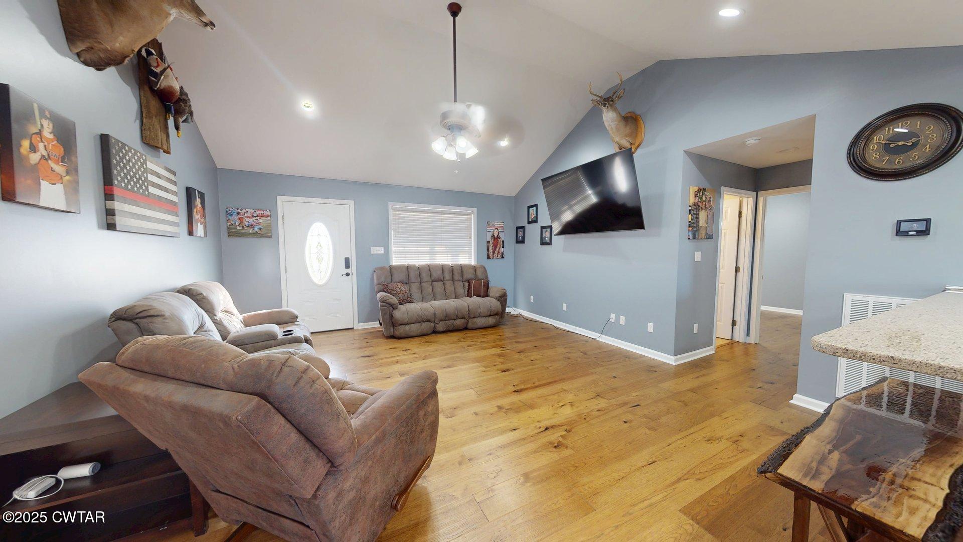 968 Cherokee Road