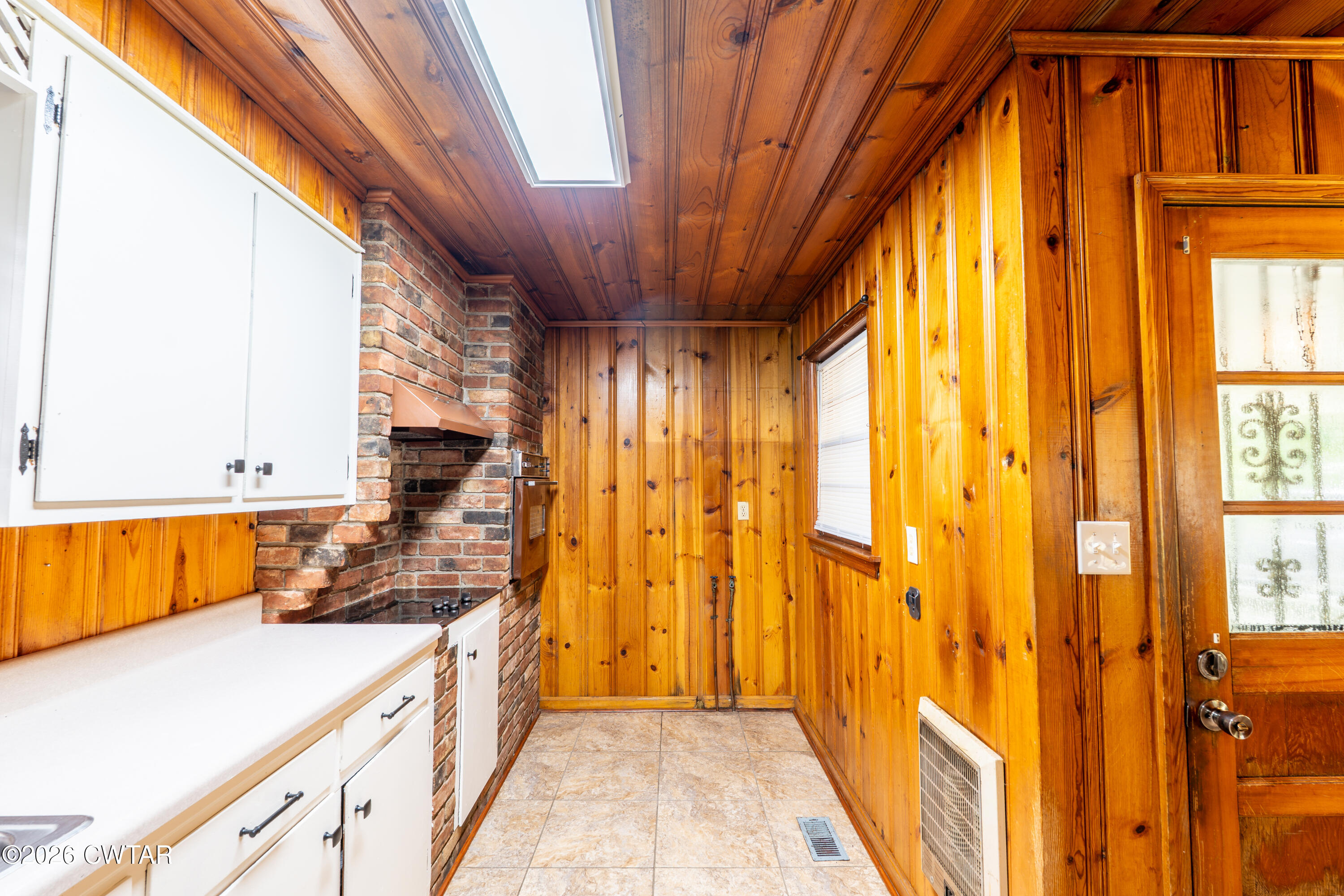 328 Terrell Road