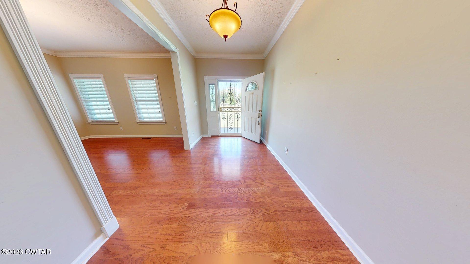 5205 Highway 104 E