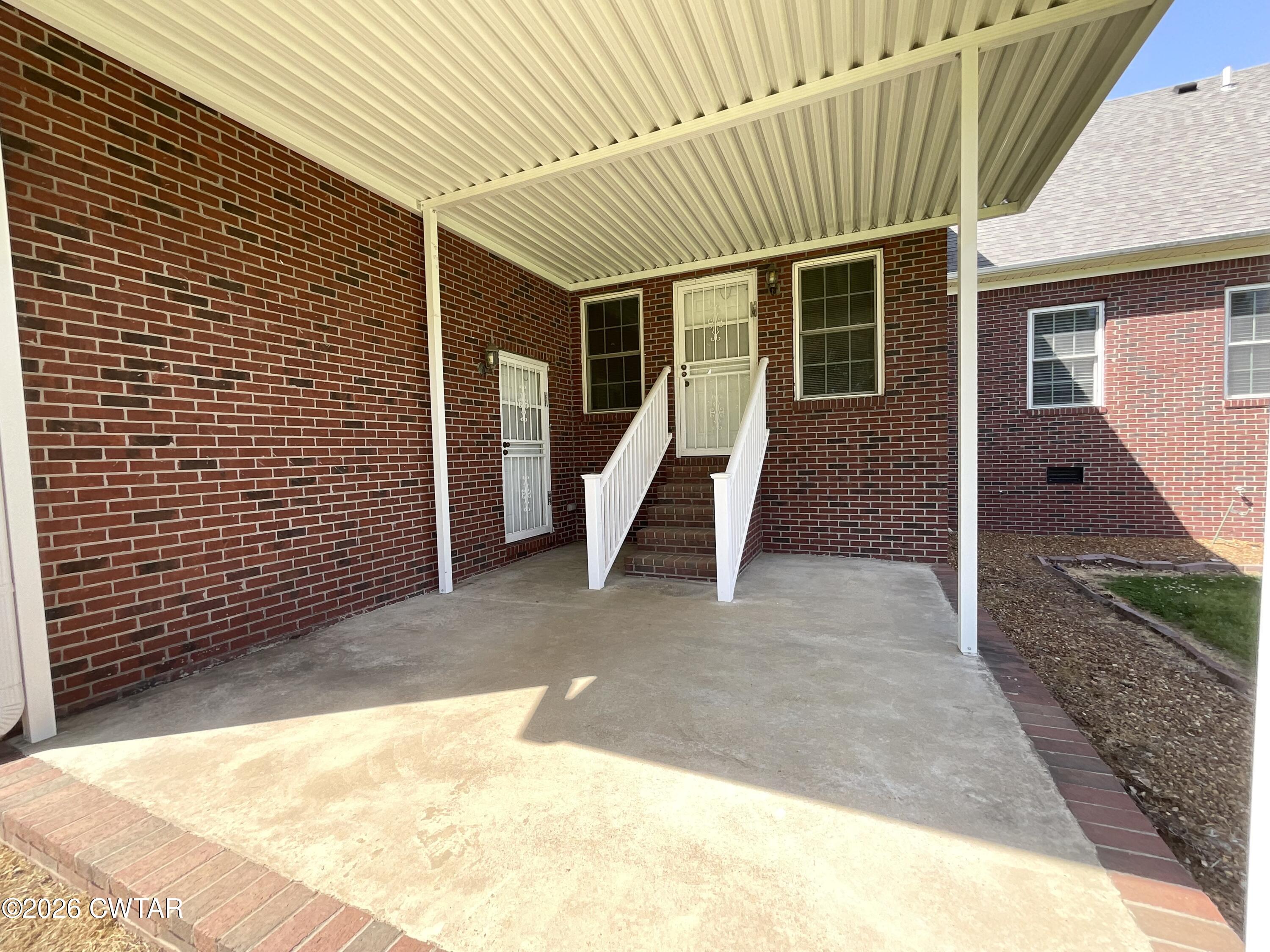 5205 Highway 104 E