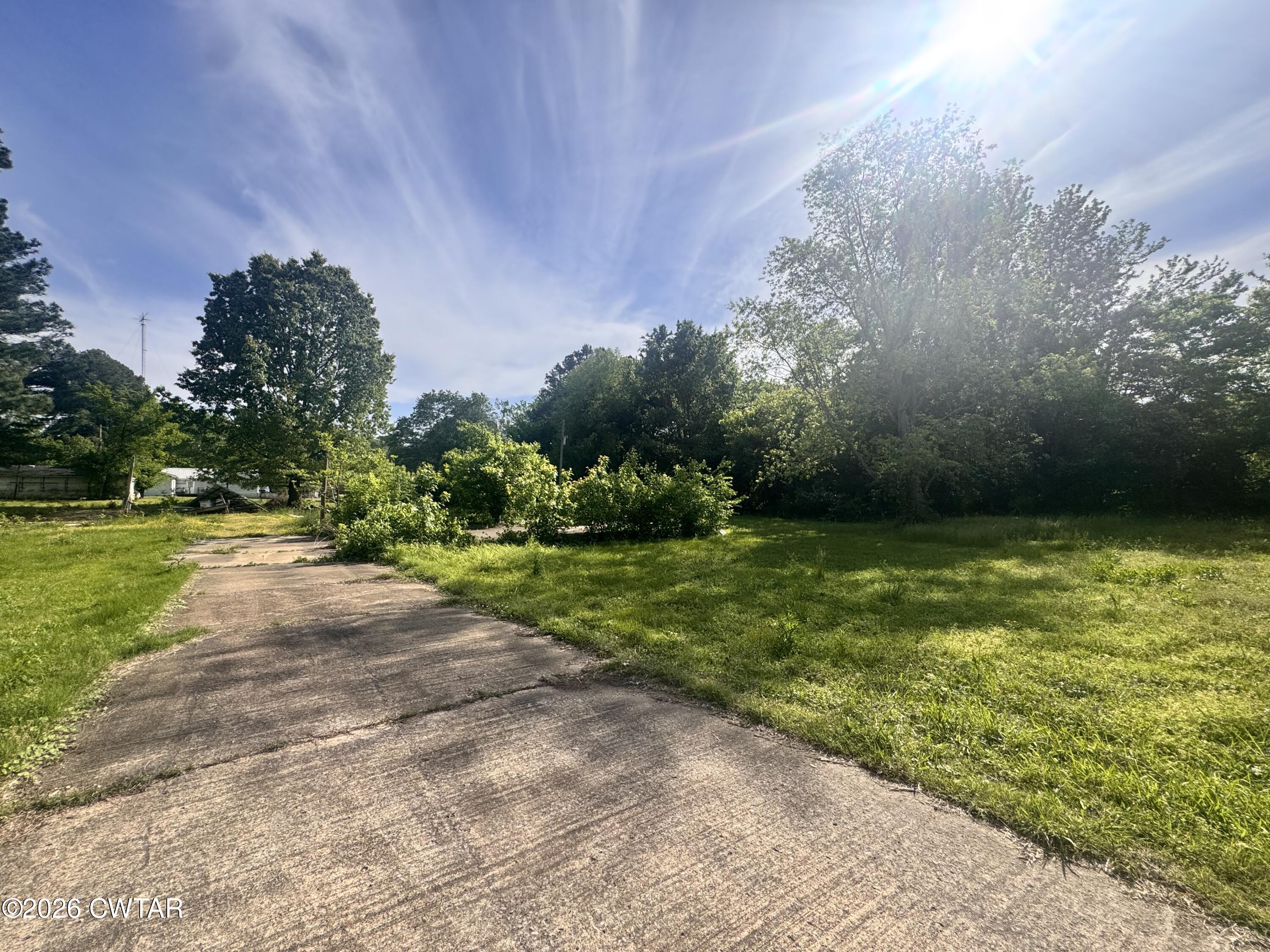 63 Sq Road