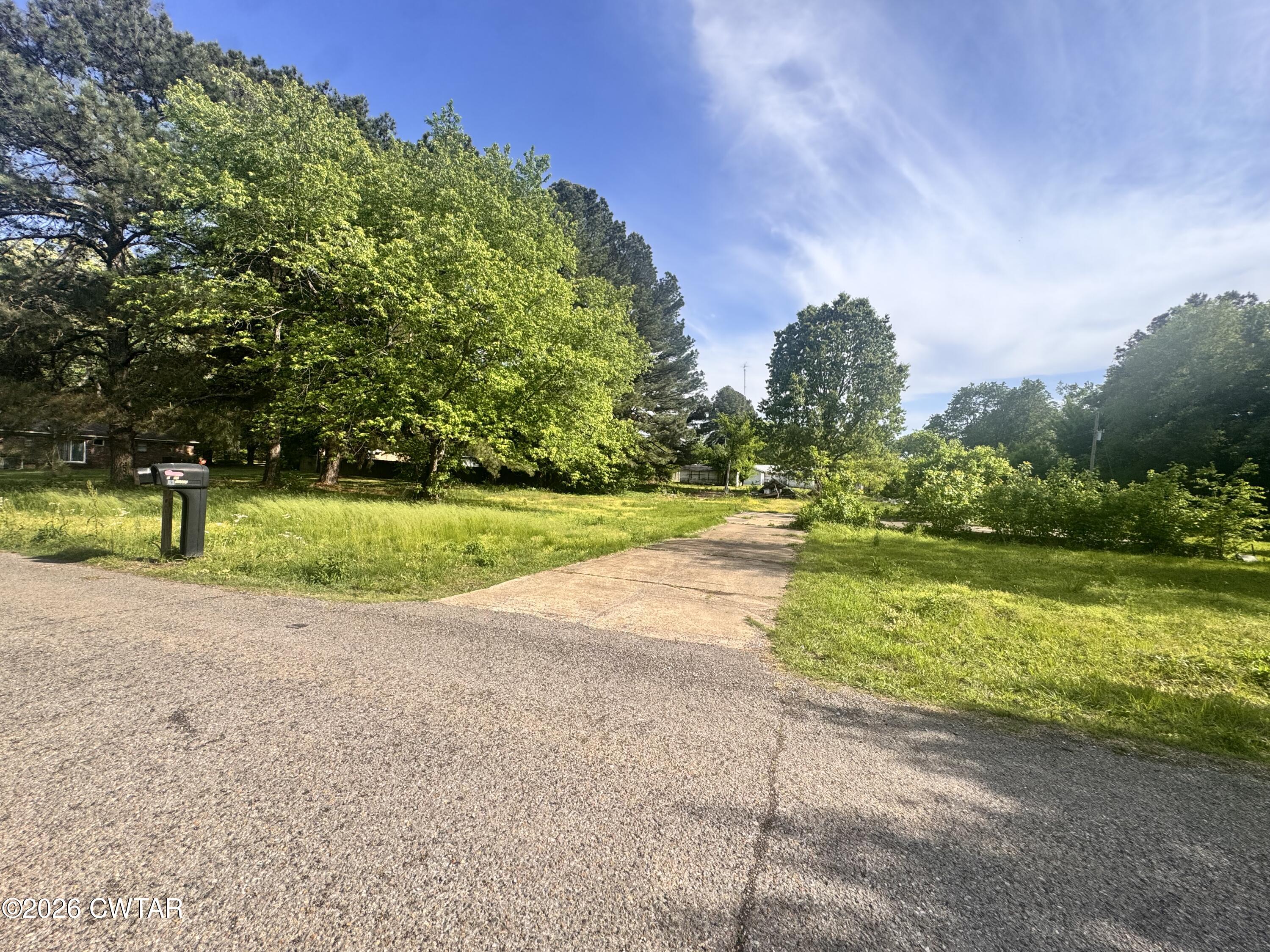 63 Sq Road