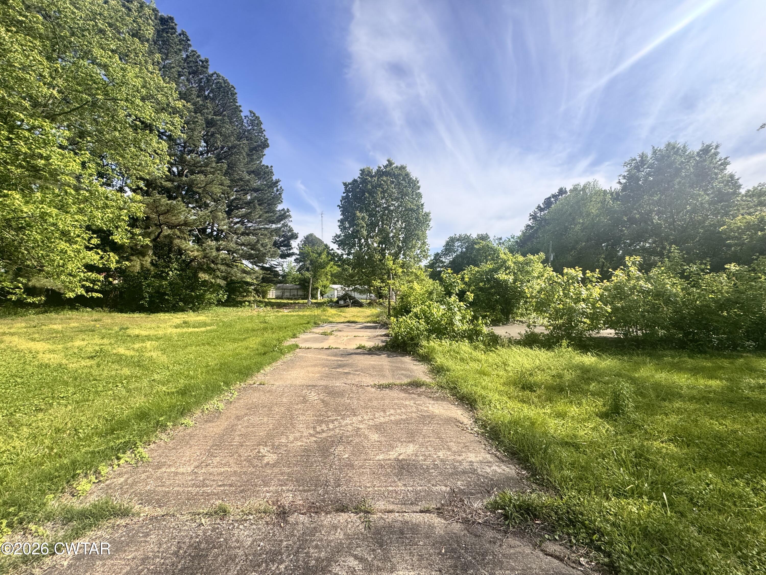 63 Sq Road