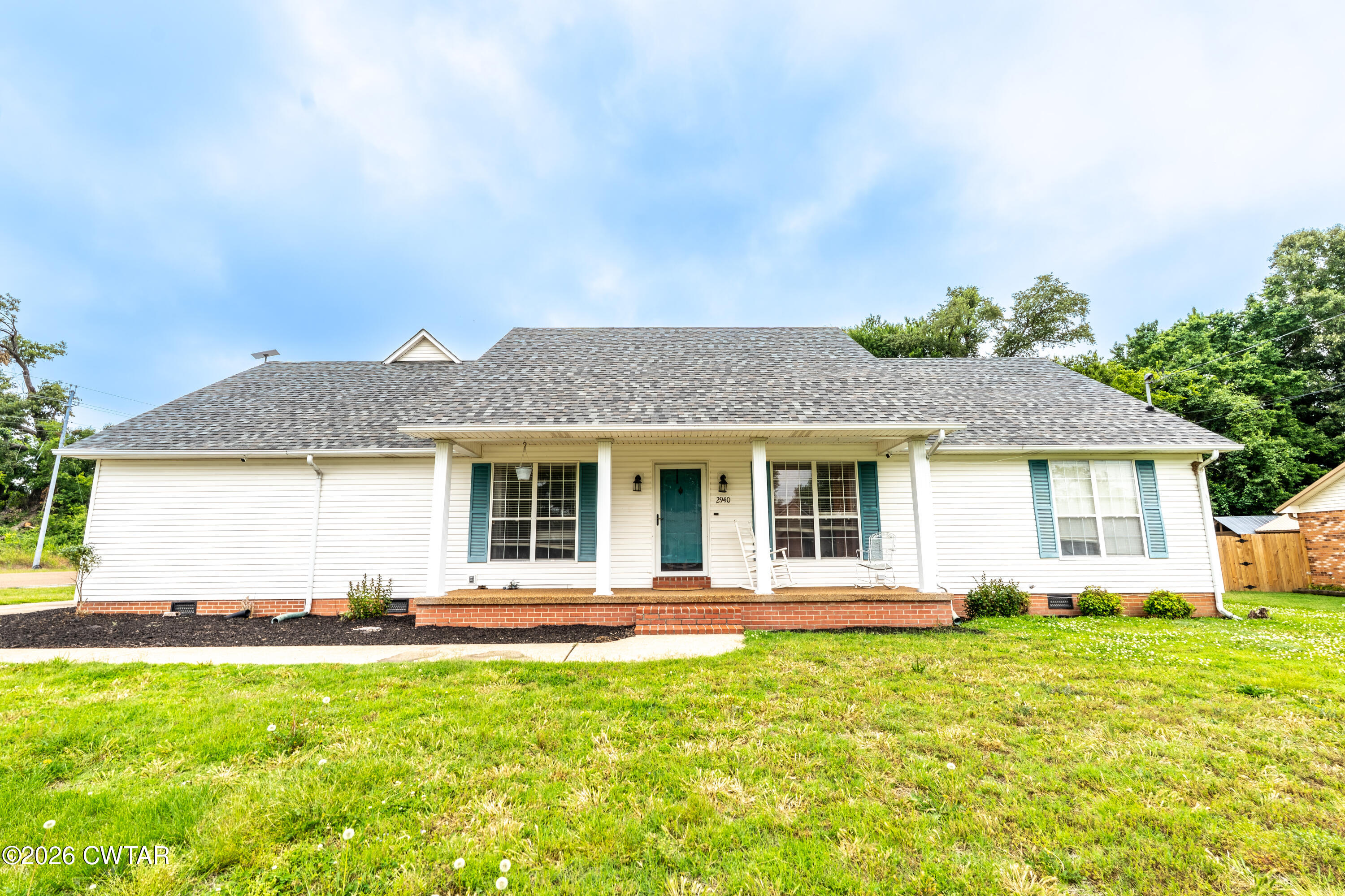 2940 Clifton Drive