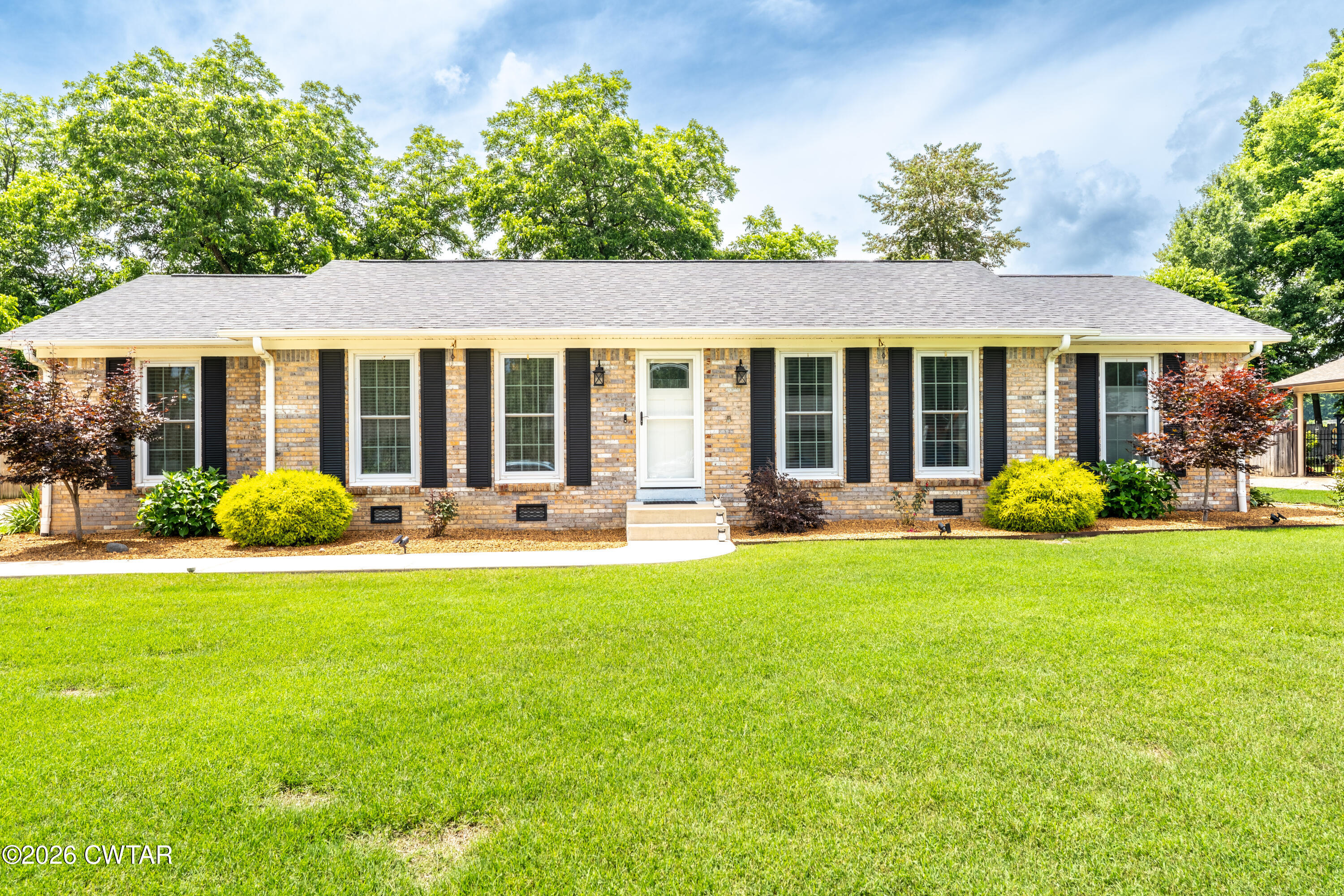219 Fairfield Drive