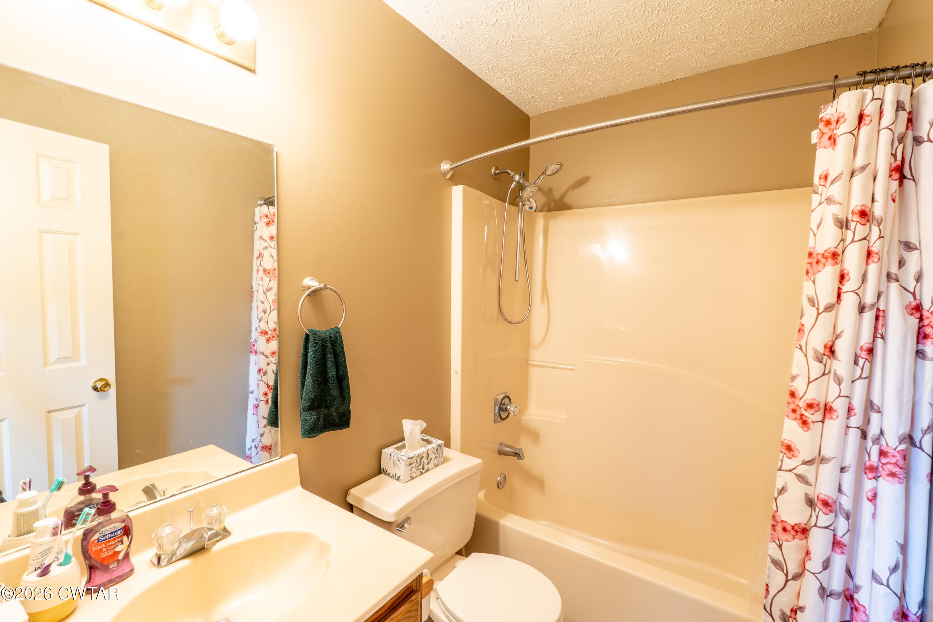 17 Daybreak Cove