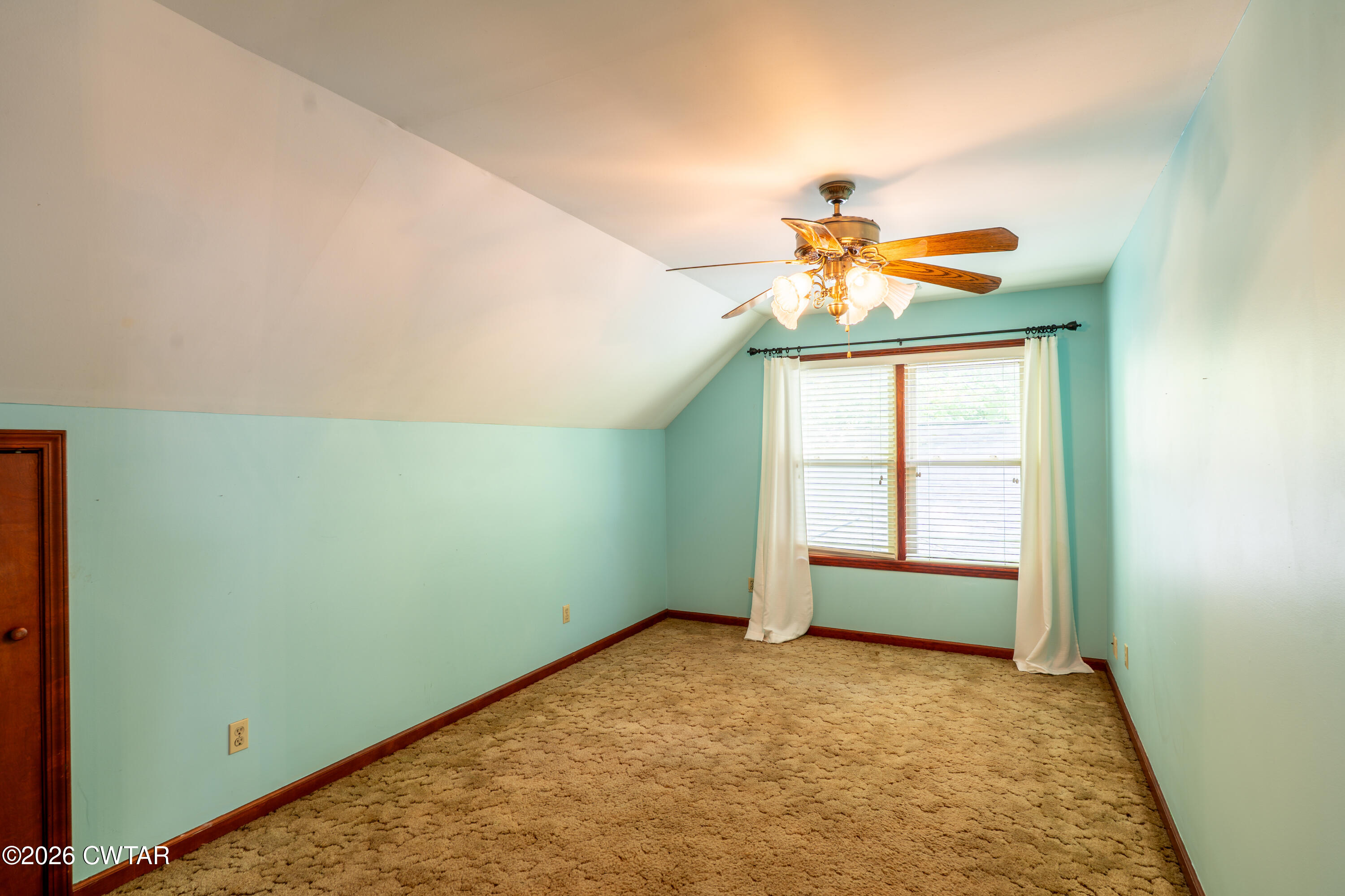 250 Nauvoo School Road