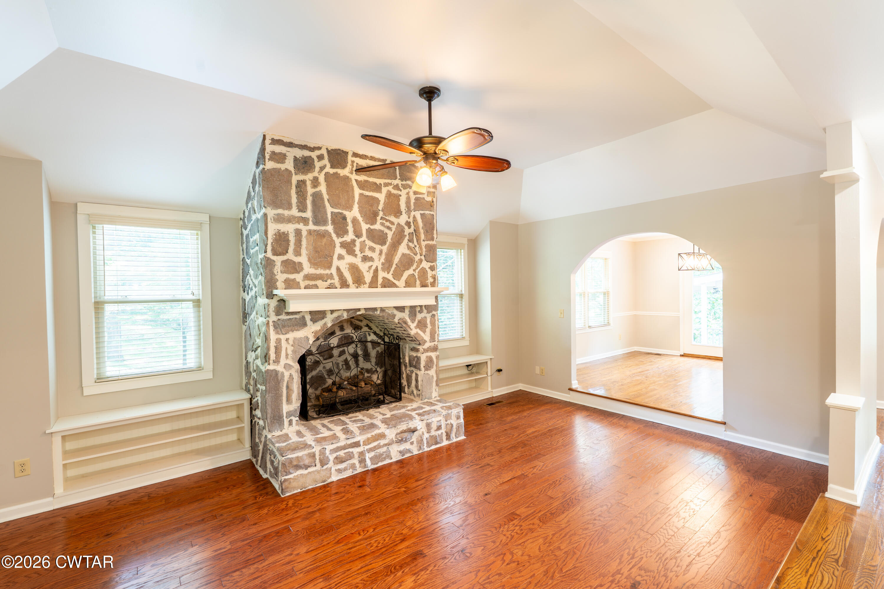 250 Nauvoo School Road