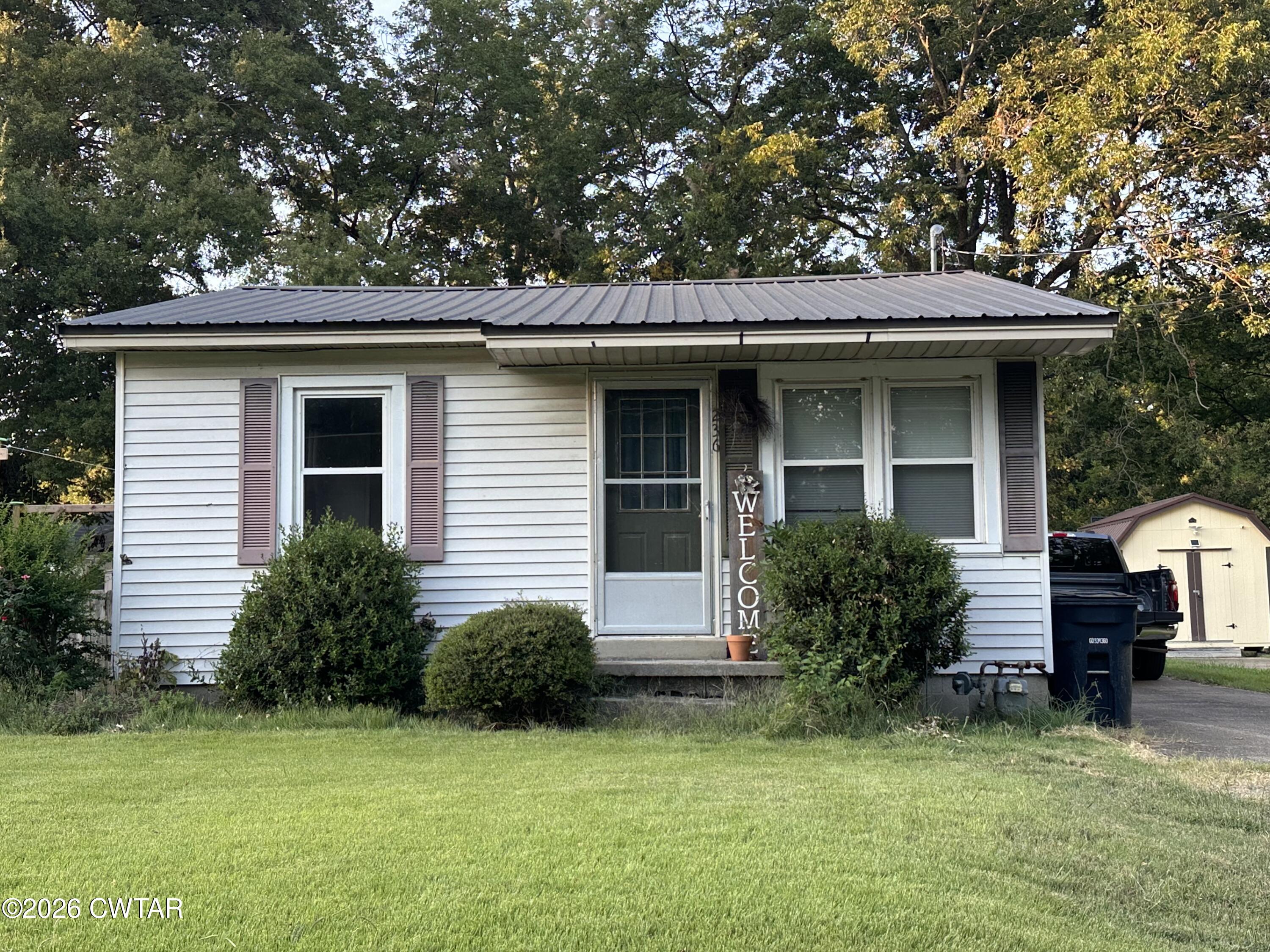 236 W Main Street