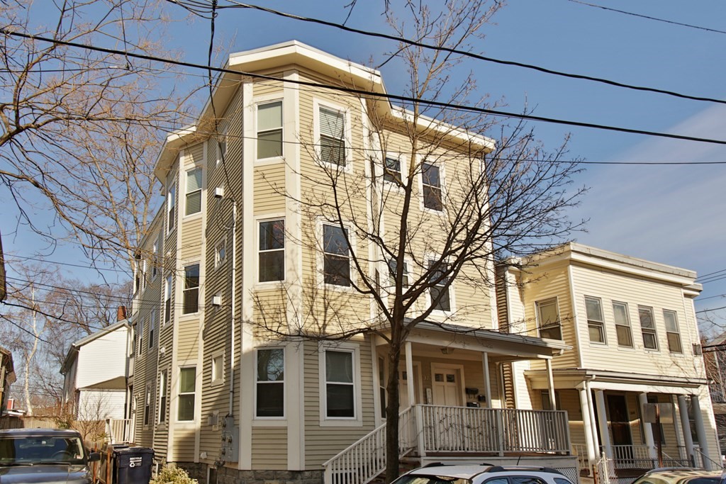 37 Fairmont Street Unit: 2
