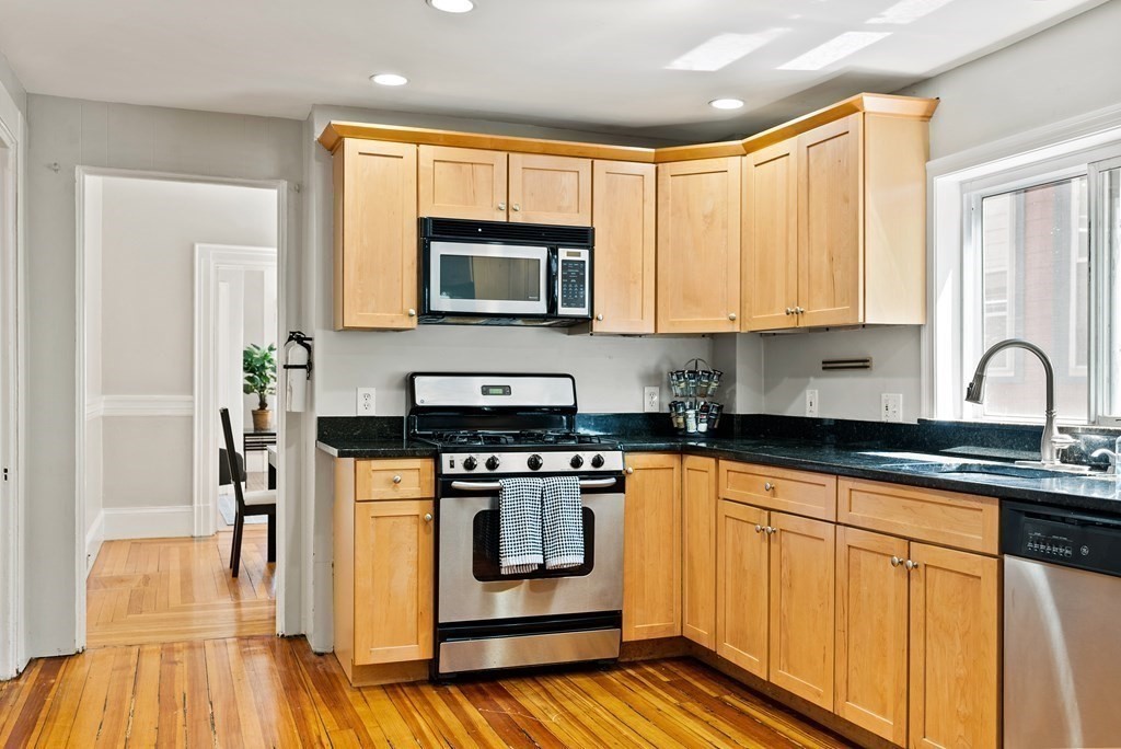 108 Belmont Street Unit: 108