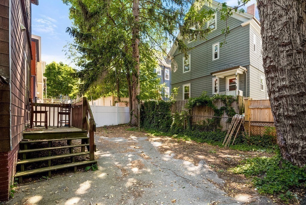 108 Belmont Street Unit: 108