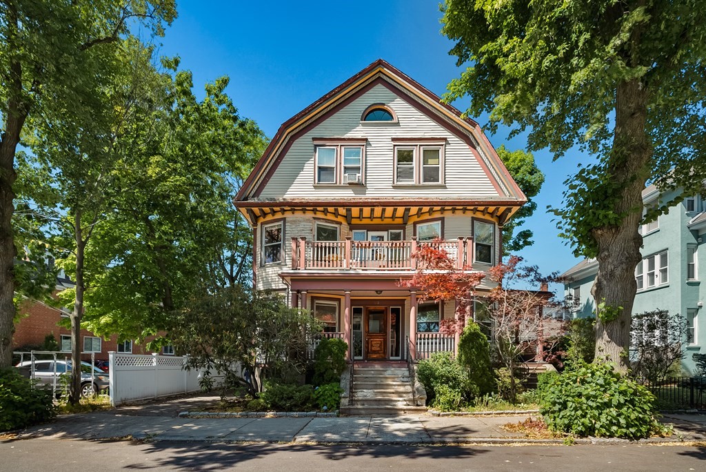 93 Moraine Street Unit: 1