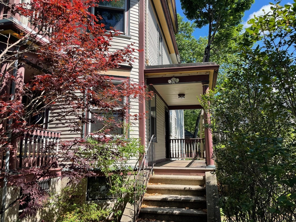 93 Moraine Street Unit: 2