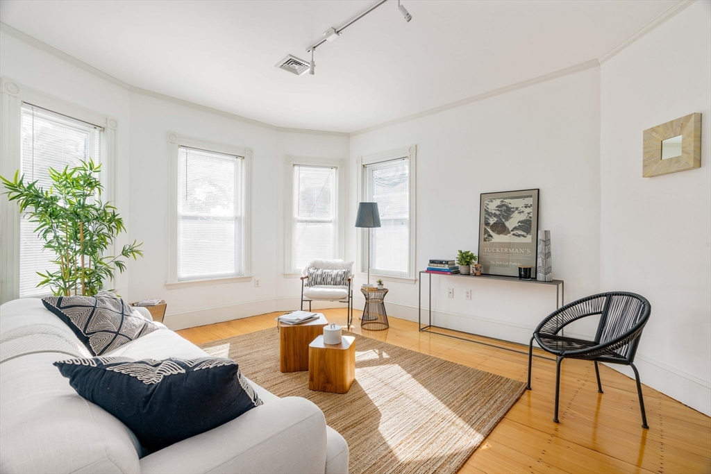 73 Beacon Street # 2