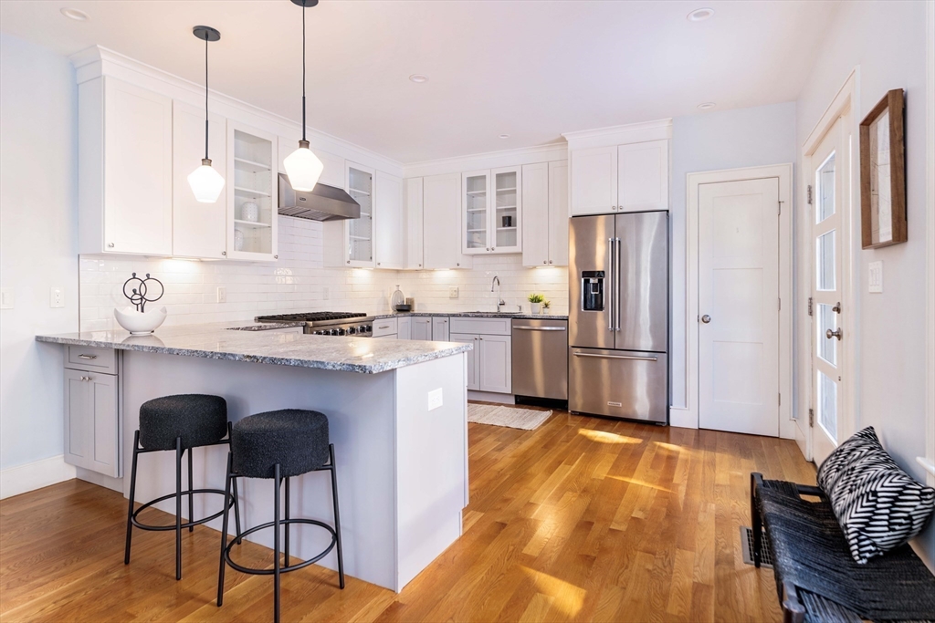 123 Pearl Street # 123