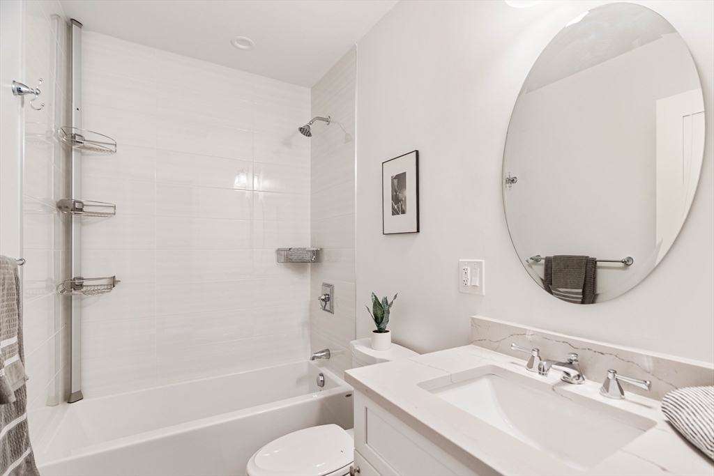 123 Pearl Street # 123