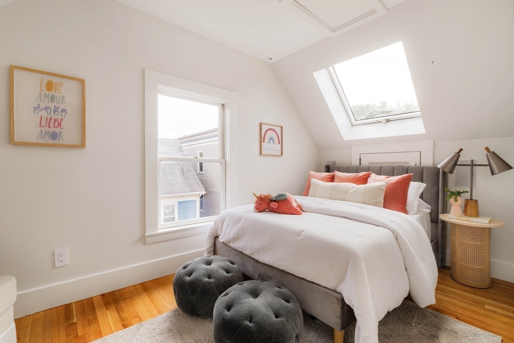 33 Fairmont Avenue # 33