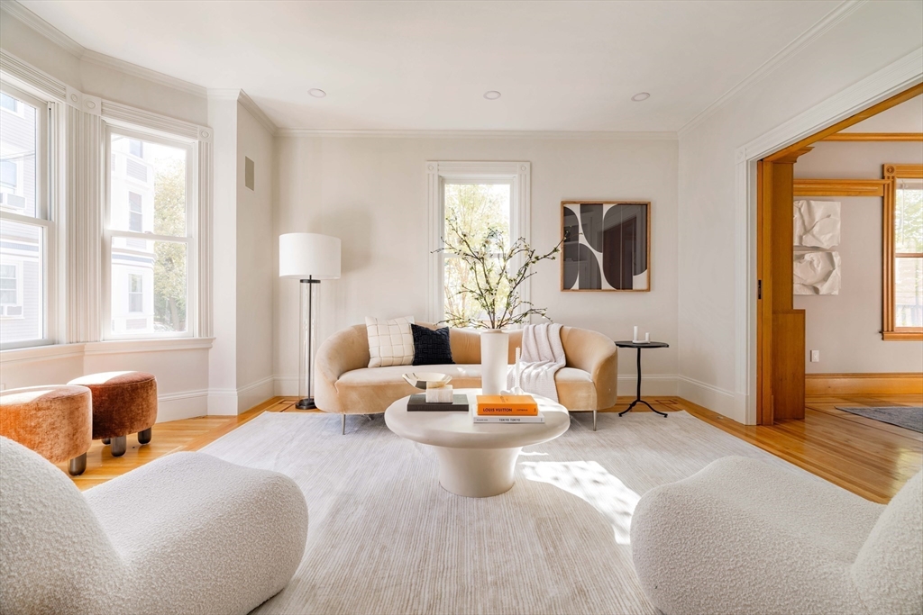 33 Fairmont Avenue # 33