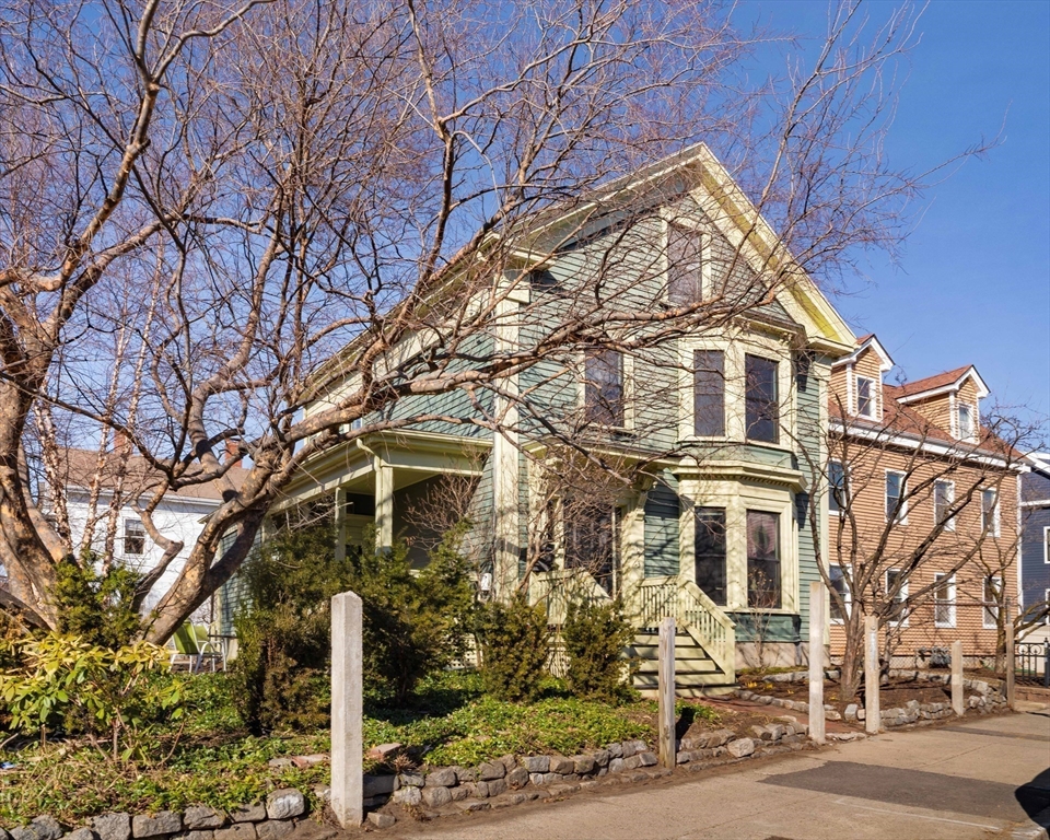 153 River Street