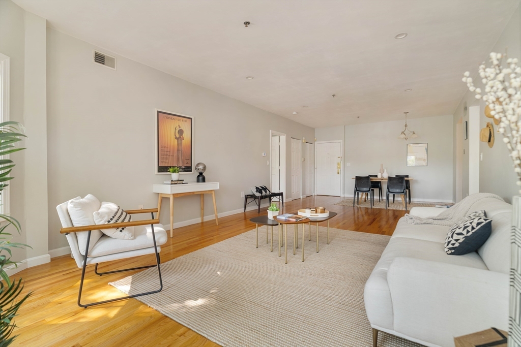 2456 Massachusetts Avenue # 201