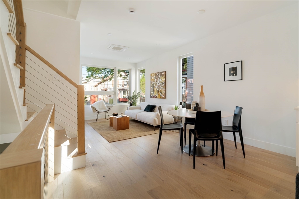 33 Webster Avenue # 33