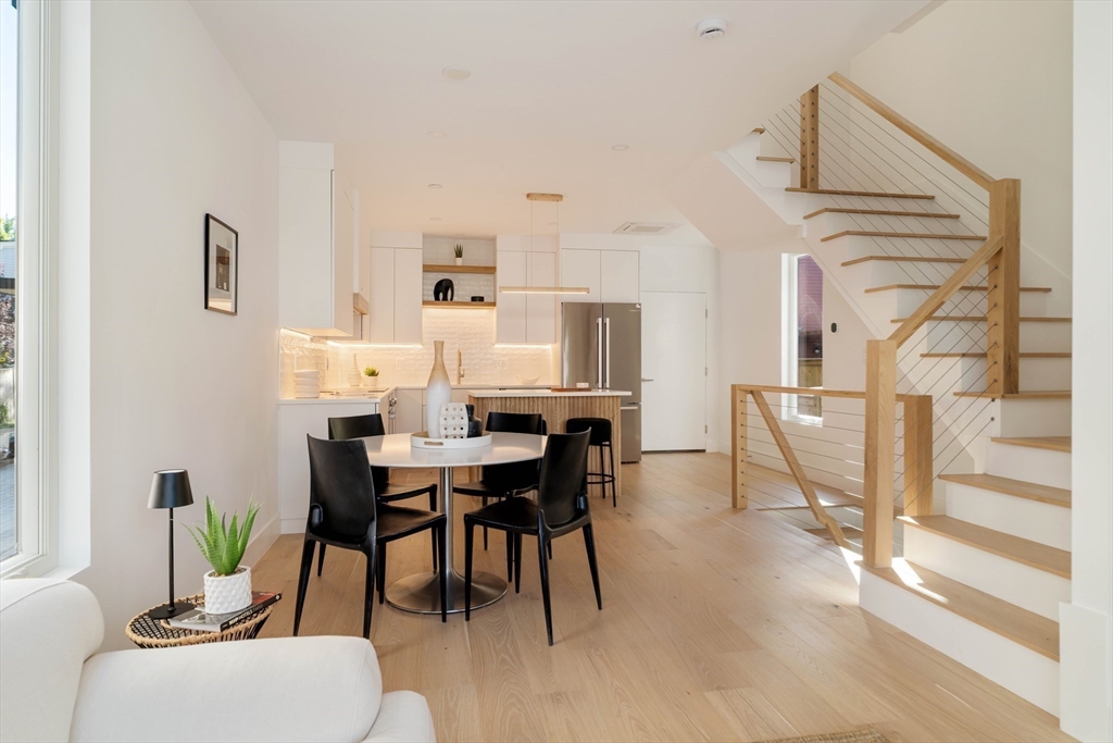 33 Webster Avenue # 33