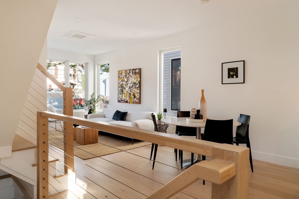 33 Webster Avenue # 33