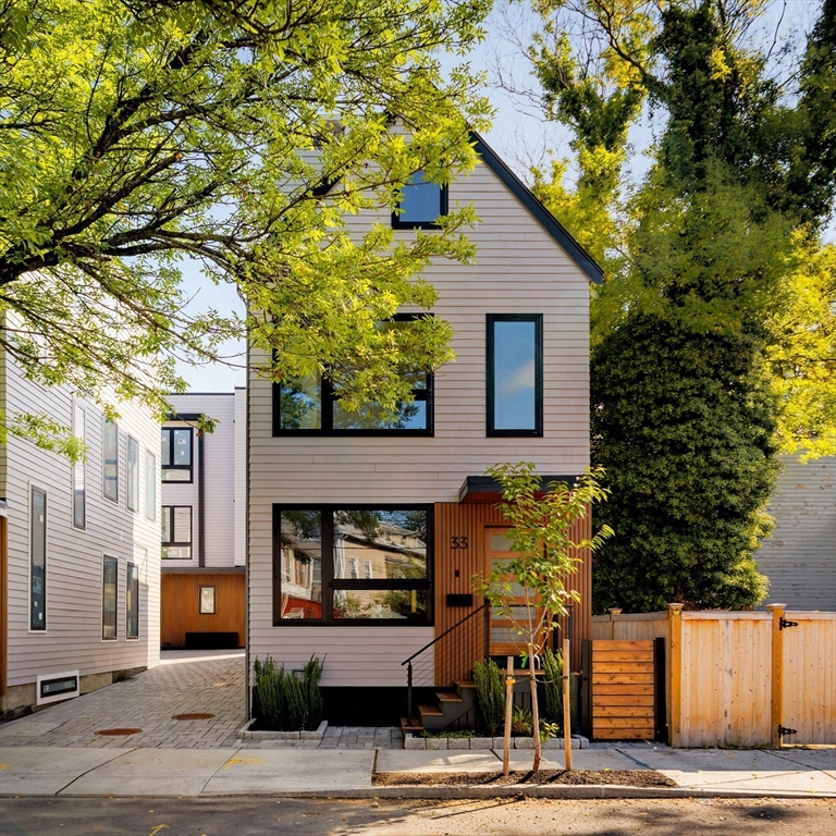 33 Webster Avenue # 33