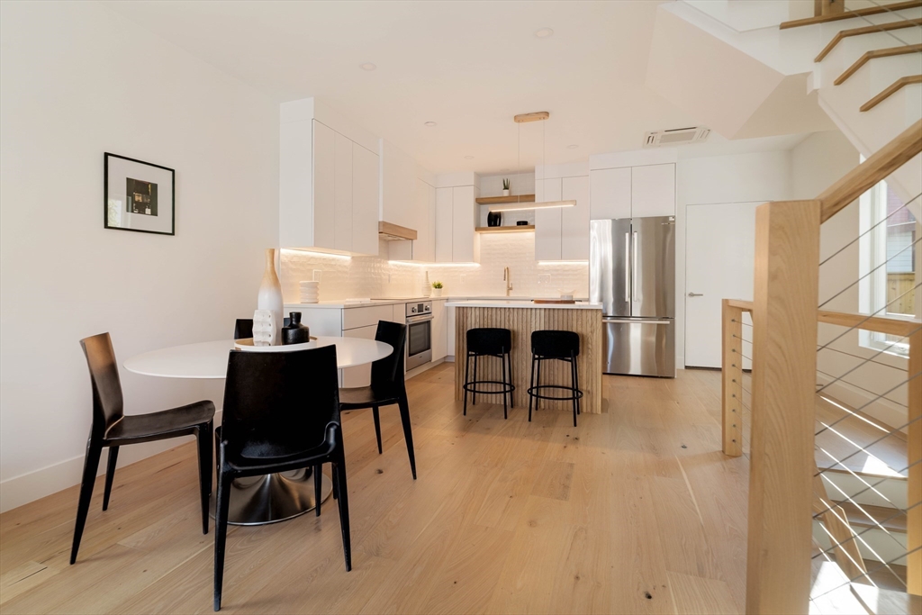 33 Webster Avenue # 33