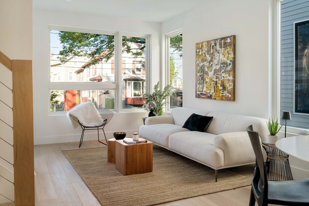 33 Webster Avenue # 33