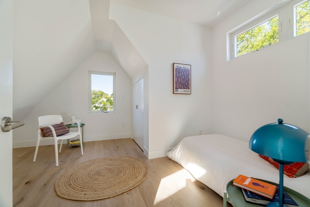 33 Webster Avenue # 33
