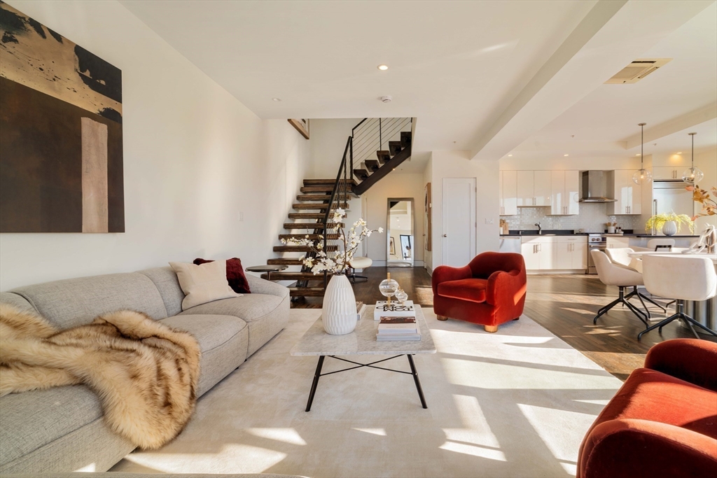 100 Pacific Street # 10