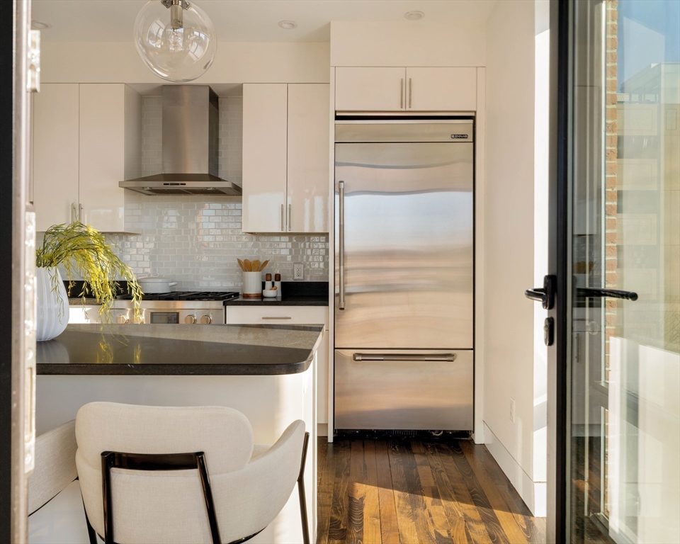 100 Pacific Street # 10