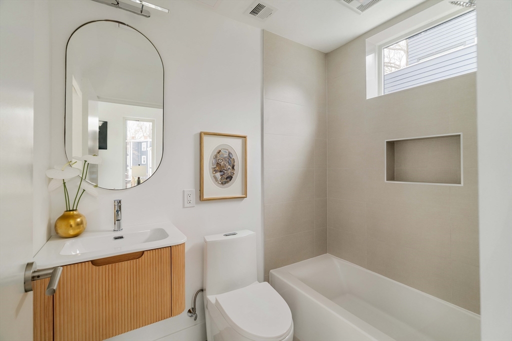 37 Webster Avenue # 37